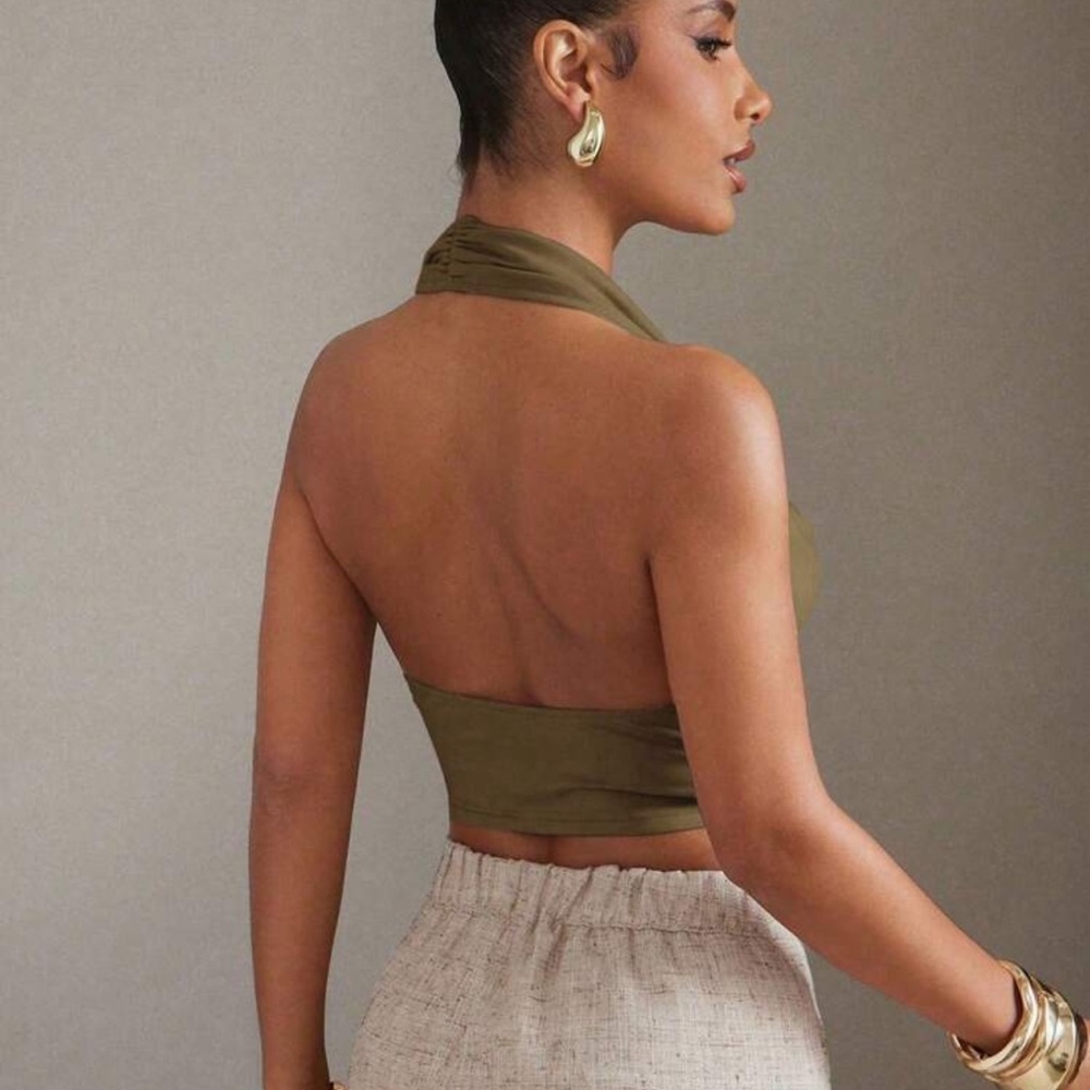 EXTREMELY RARE draped neck halter top - Picture 3 of 6
